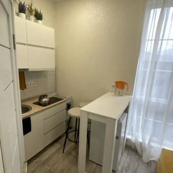 Продается 1-комнатная квартира, 17,6 м²