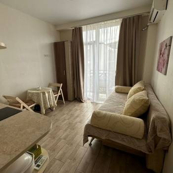 Продается 1-комнатная квартира, 20 м²