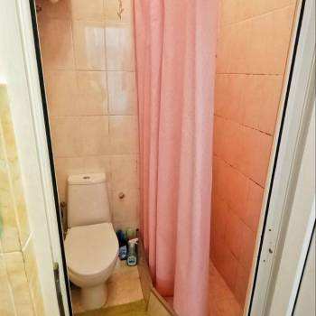 Продается 1-комнатная квартира, 12,8 м²