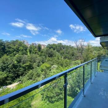 Продается 1-комнатная квартира, 38 м²