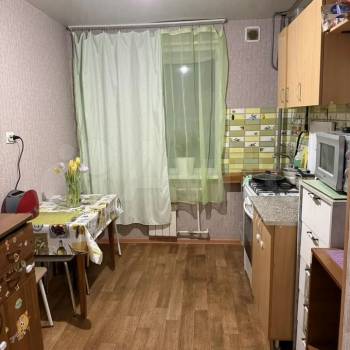 Продается 1-комнатная квартира, 35 м²
