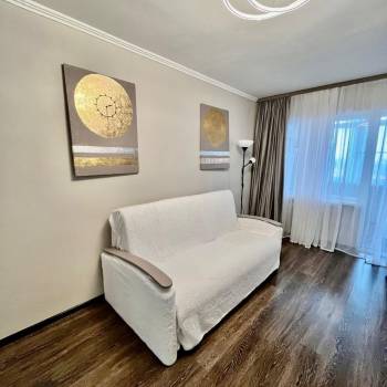 Продается 1-комнатная квартира, 44 м²