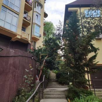 Продается 1-комнатная квартира, 38 м²