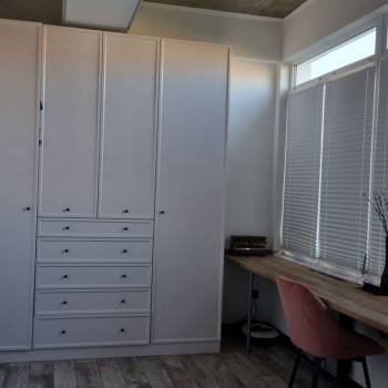 Продается 1-комнатная квартира, 46 м²