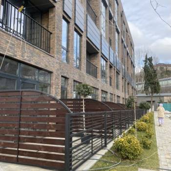Продается 1-комнатная квартира, 60 м²