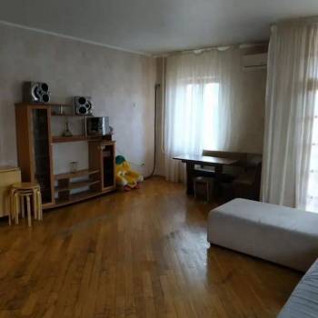 Продается 3-х комнатная квартира, 102 м²