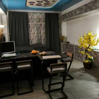 Продается 1-комнатная квартира, 65 м²