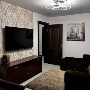 Сдается Многокомнатная квартира, 60 м²