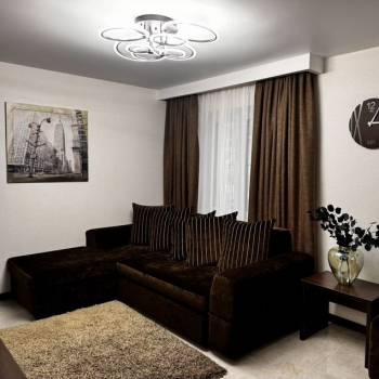 Сдается Многокомнатная квартира, 60 м²