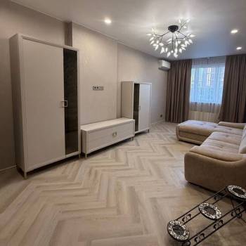 Продается 3-х комнатная квартира, 97 м²