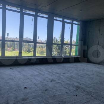 Продается 1-комнатная квартира, 72,7 м²