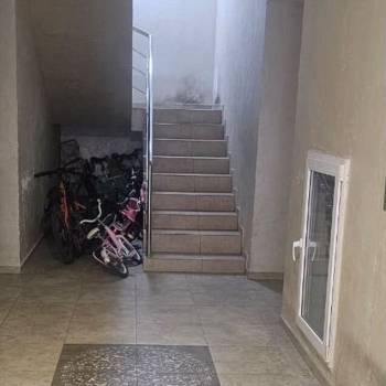 Продается 1-комнатная квартира, 50,7 м²