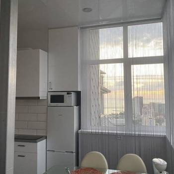 Сдается Многокомнатная квартира, 60 м²