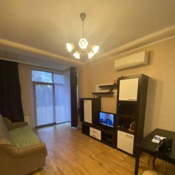 Сдается 1-комнатная квартира, 40 м²