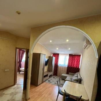 Сдается 1-комнатная квартира, 36 м²