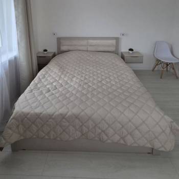 Продается 1-комнатная квартира, 35 м²