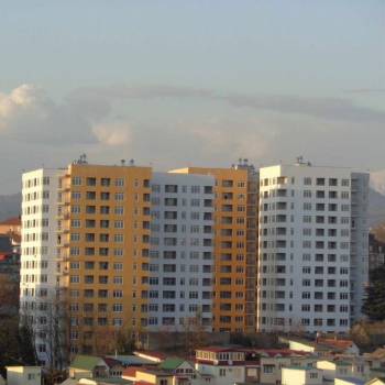 Продается 1-комнатная квартира, 43 м²