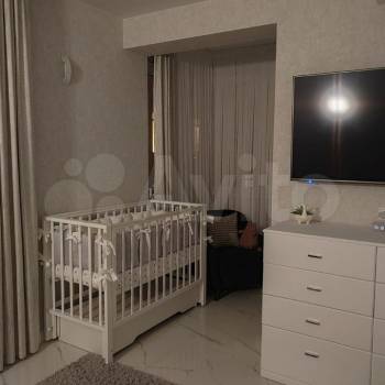 Продается 1-комнатная квартира, 43 м²