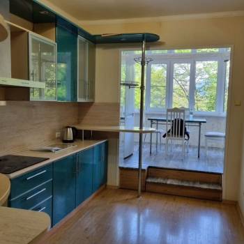 Продается 3-х комнатная квартира, 99 м²