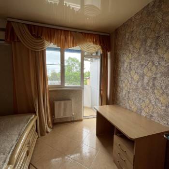 Сдается 1-комнатная квартира, 50 м²