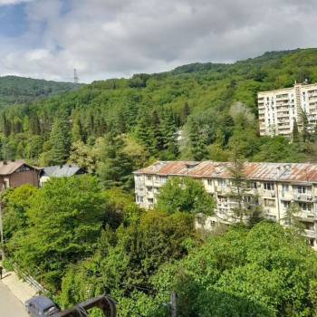 Продается 1-комнатная квартира, 35 м²