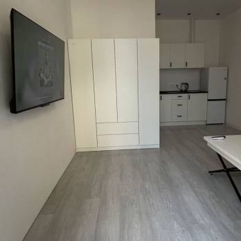 Продается 1-комнатная квартира, 18 м²