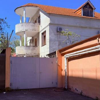 Продается Дом, 360 м²