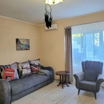 Сдается 1-комнатная квартира, 35 м²