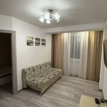 Сдается 2-х комнатная квартира, 40 м²