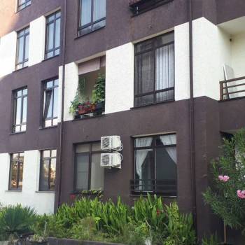Продается 1-комнатная квартира, 45 м²