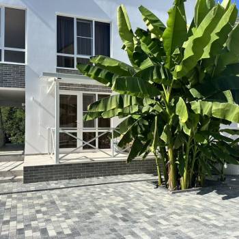 Сдается 2-х комнатная квартира, 78 м²