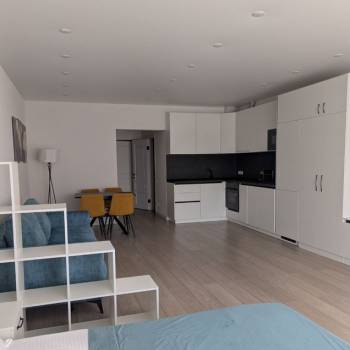 Сдается 1-комнатная квартира, 41 м²