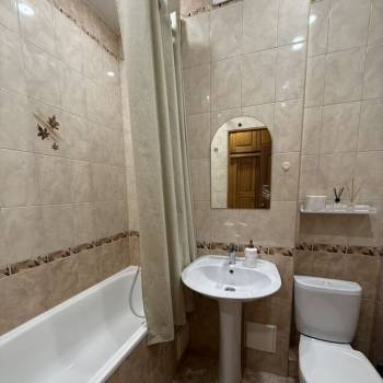 Сдается 2-х комнатная квартира, 63 м²