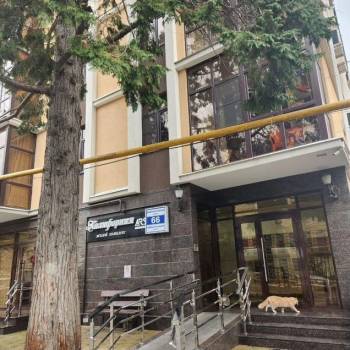 Продается 1-комнатная квартира, 36 м²