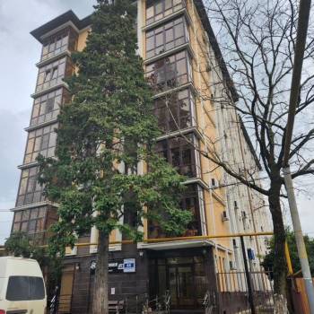 Продается 1-комнатная квартира, 36 м²