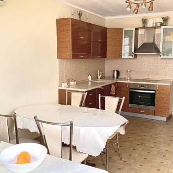 Сдается Многокомнатная квартира, 75 м²
