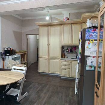 Продается 2-х комнатная квартира, 67,6 м²