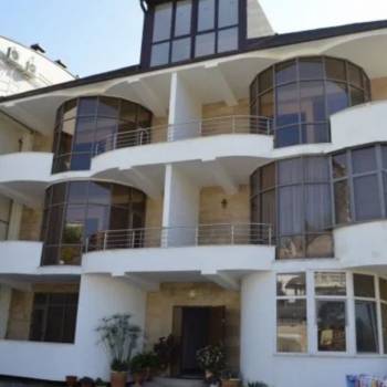 Сдается 2-х комнатная квартира, 70 м²