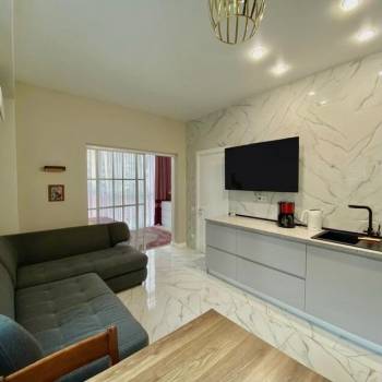 Продается 1-комнатная квартира, 43 м²