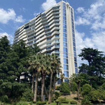 Продается 1-комнатная квартира, 43 м²