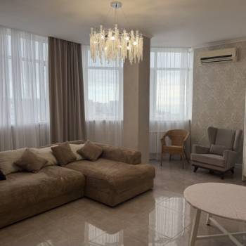 Сдается Многокомнатная квартира, 115 м²