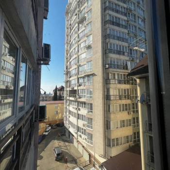 Продается Многокомнатная квартира, 92 м²