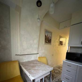 Сдается Многокомнатная квартира, 50 м²