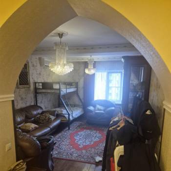 Продается Многокомнатная квартира, 120 м²