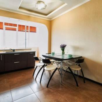 Сдается 1-комнатная квартира, 68 м²