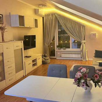 Сдается 2-х комнатная квартира, 69,7 м²