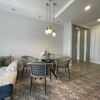 Сдается 1-комнатная квартира, 95 м²