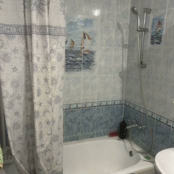 Сдается 1-комнатная квартира, 55 м²
