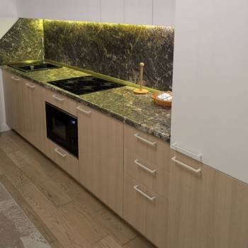 Сдается 1-комнатная квартира, 80 м²