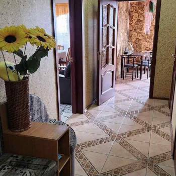 Сдается 2-х комнатная квартира, 82 м²